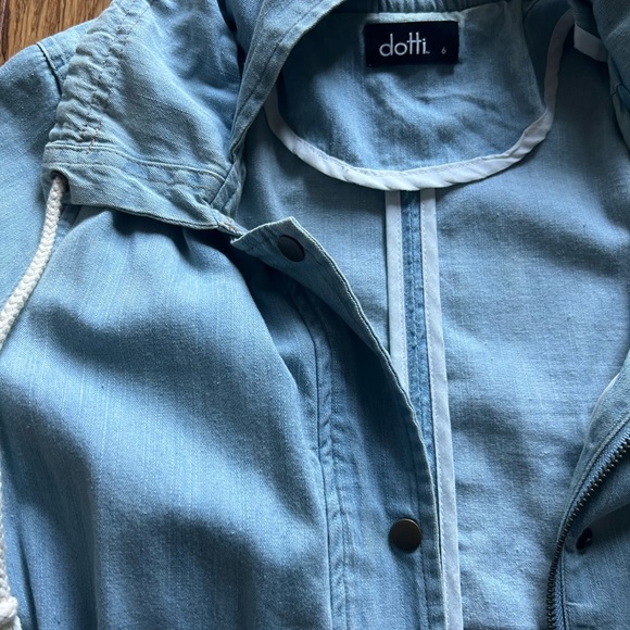 Light jacket - Picture 3 of 3